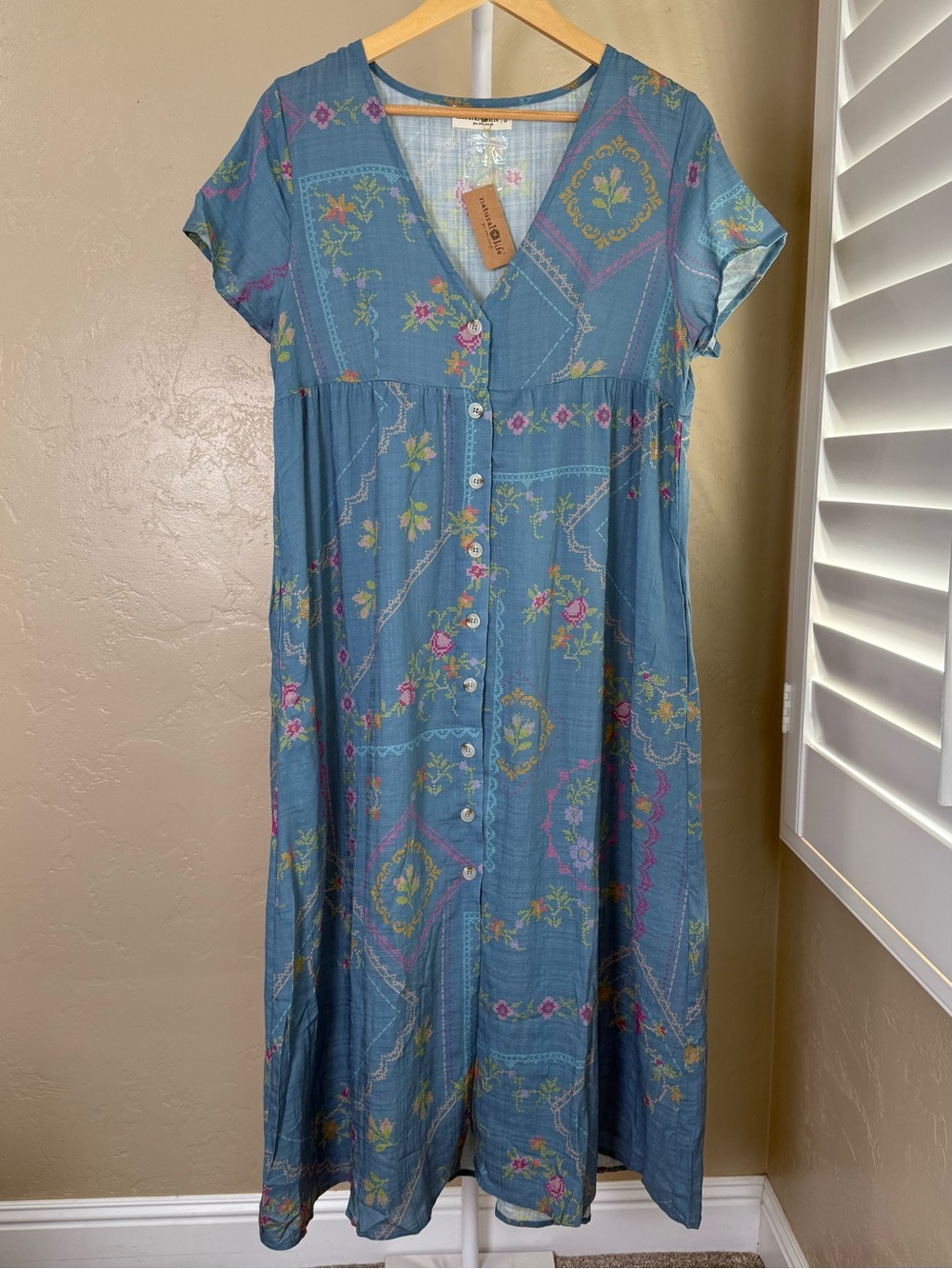 Natural Life Avery Midi Dress Heirloom Cross Stitch Blue NWT Small Pockets - Picture 5 of 12